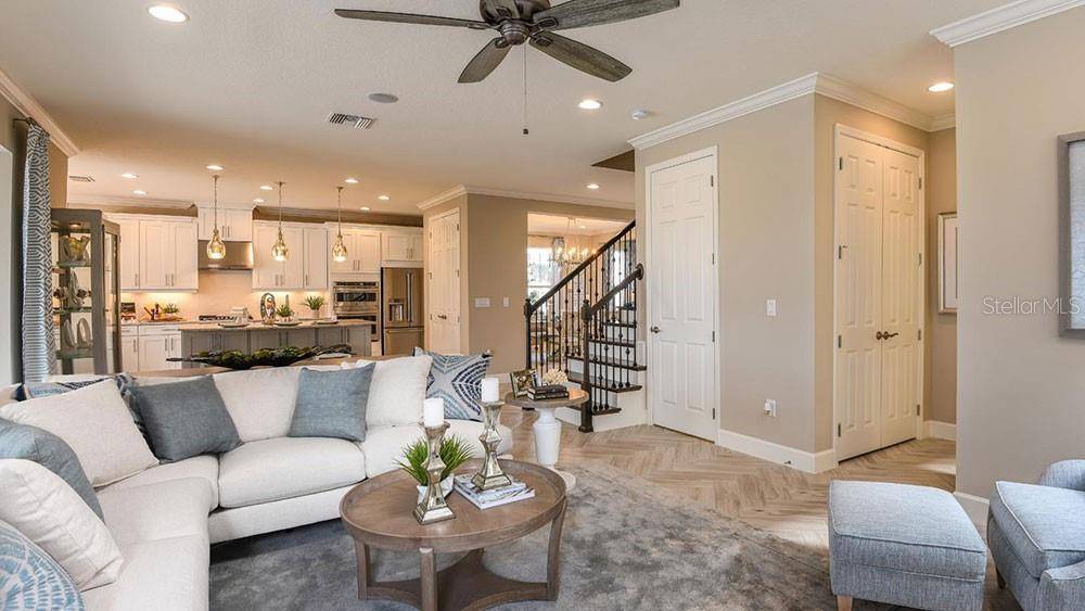 Apollo Beach, FL 33572,5136 SLATE HUE PL