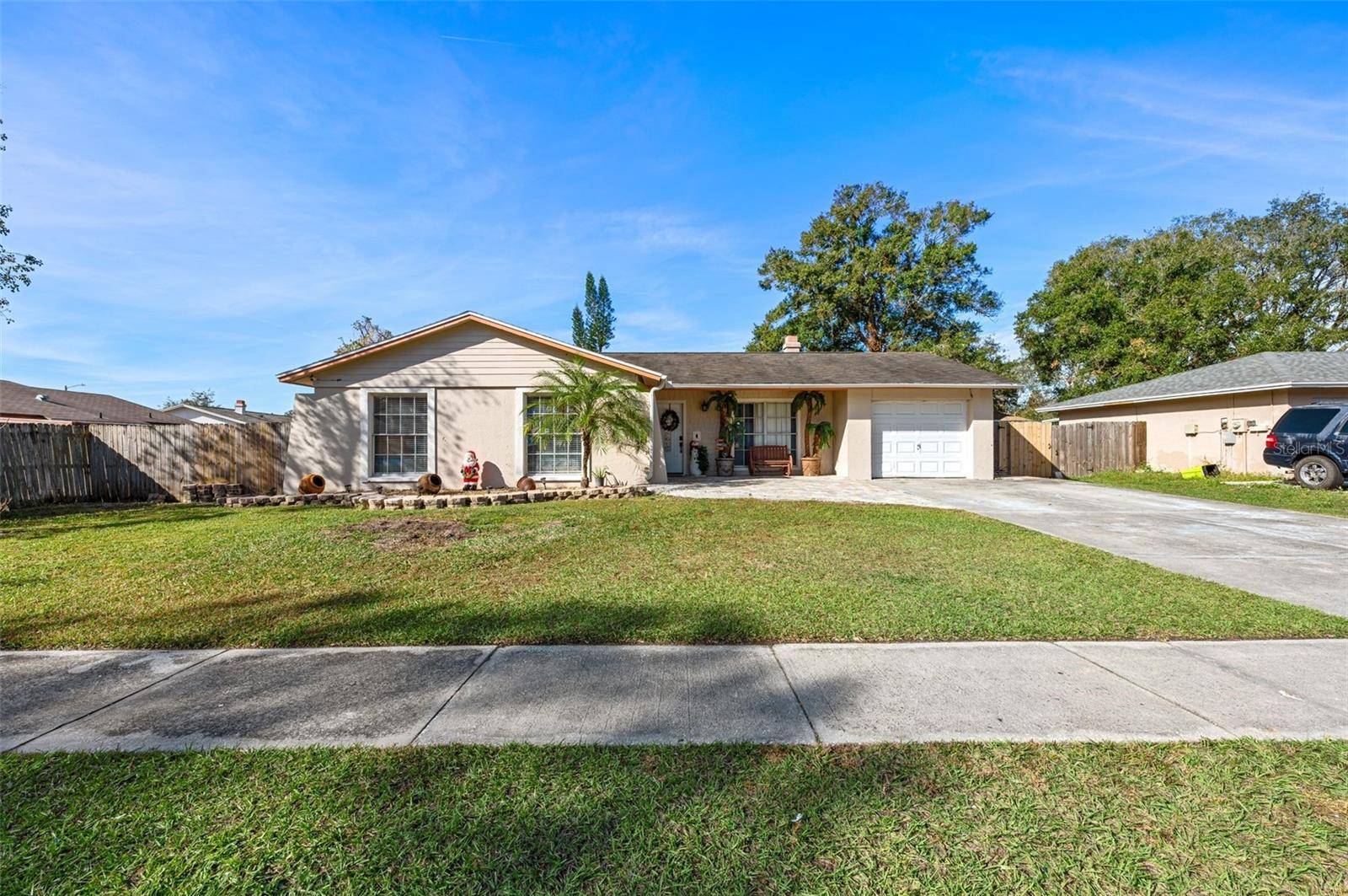 Tampa, FL 33625,6550 SPANISH MOSS CIR