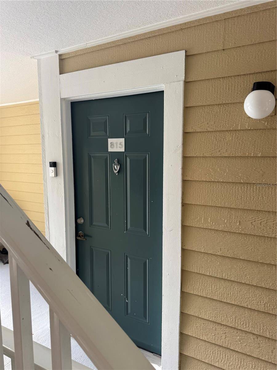Tampa, FL 33624,10024 STRAFFORD OAK CT #815