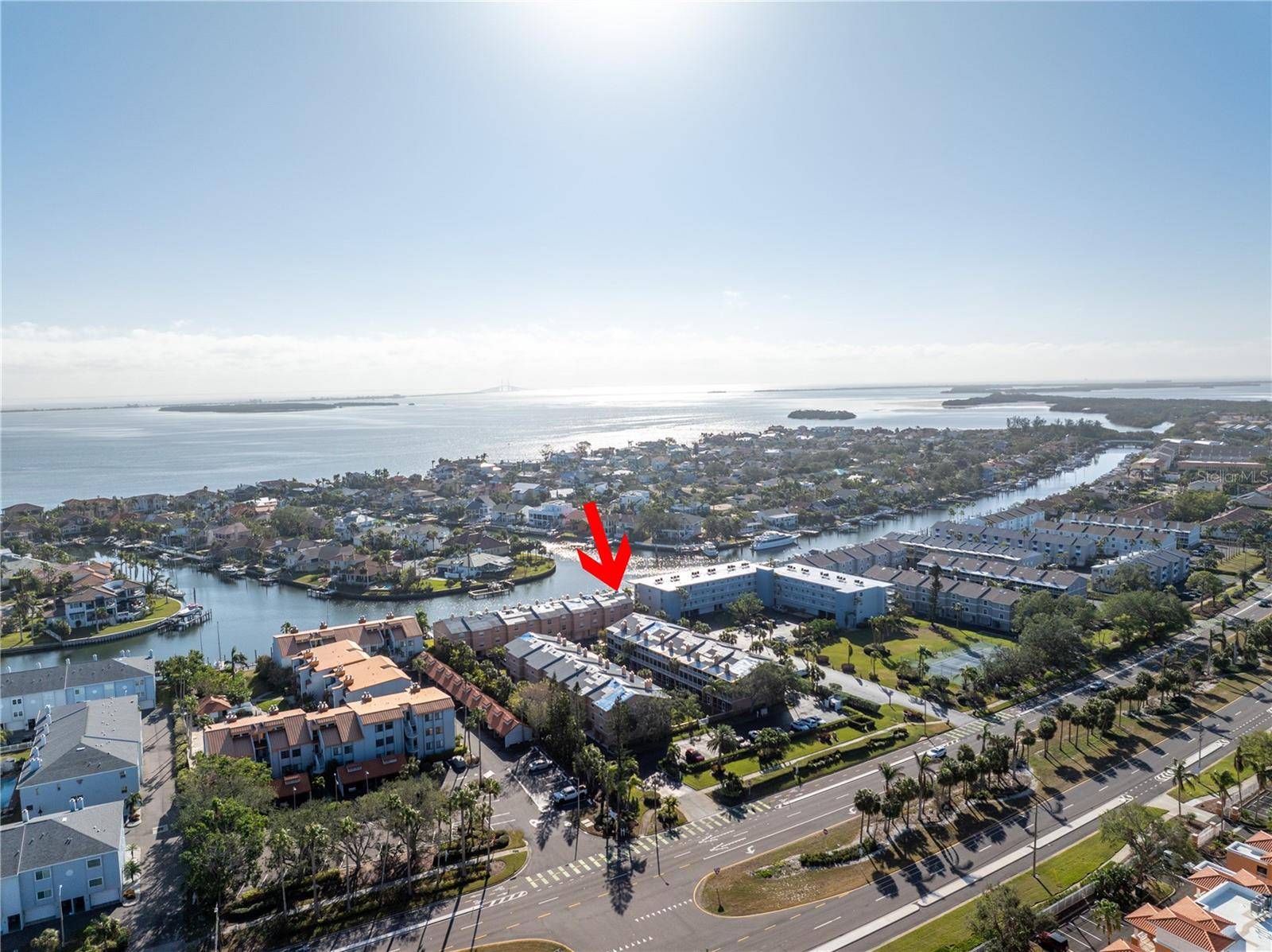 St Petersburg, FL 33715,637 PINELLAS BAYWAY S #111