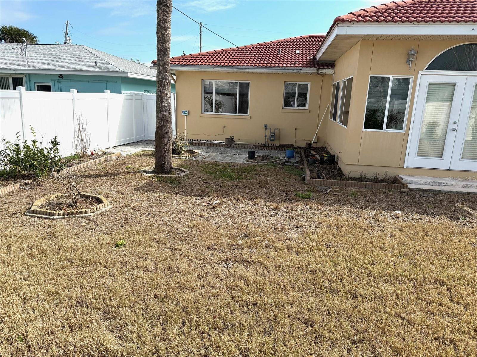Clearwater Beach, FL 33767,988 BRUCE AVE