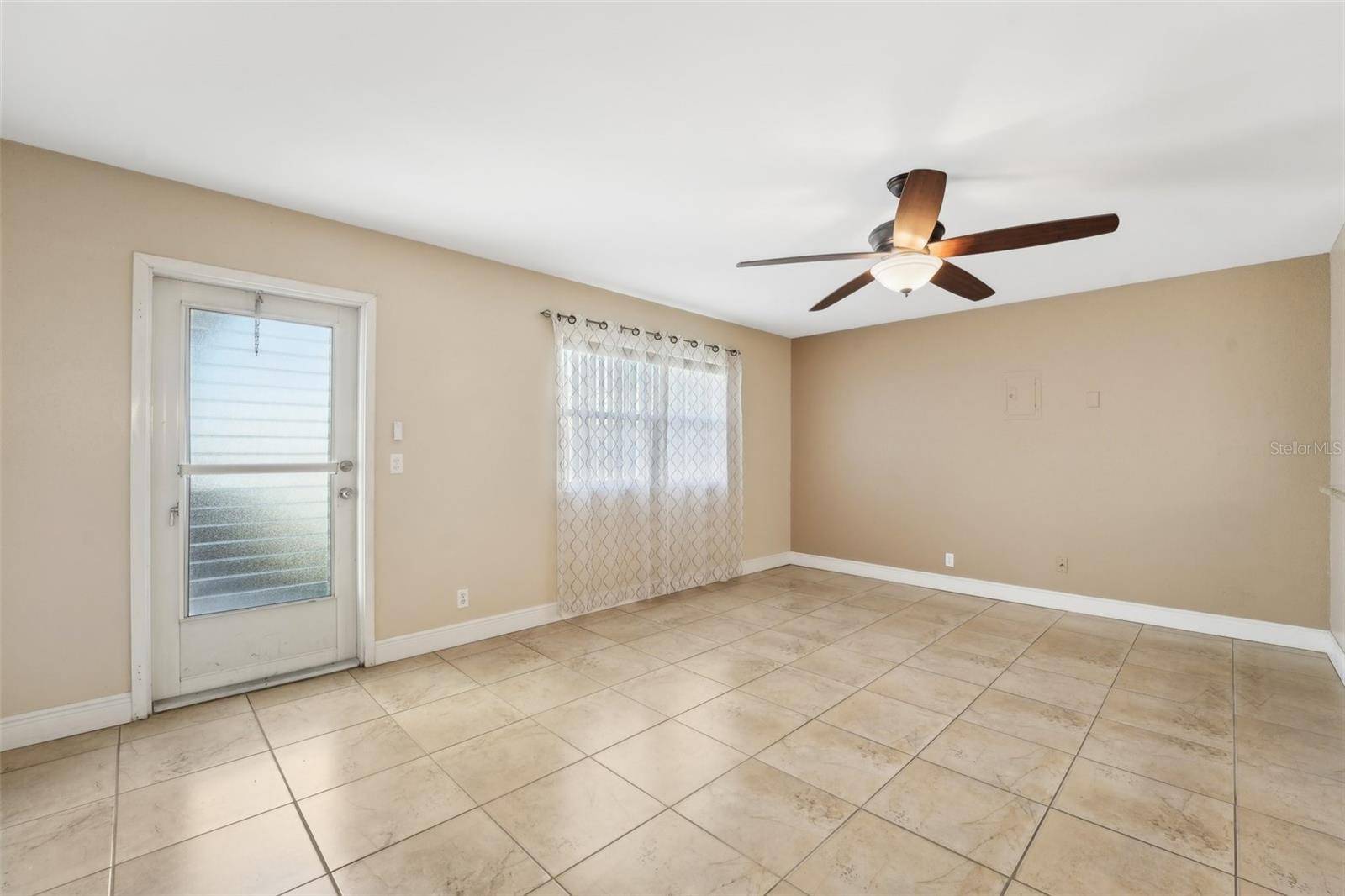 Sun City Center, FL 33573,302 ANDOVER PL S #155