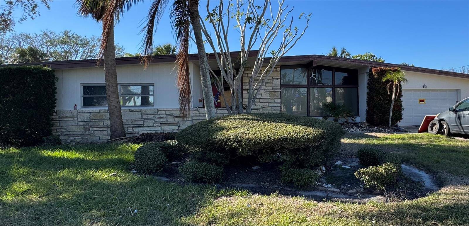 Clearwater Beach, FL 33767,112 WINDWARD IS