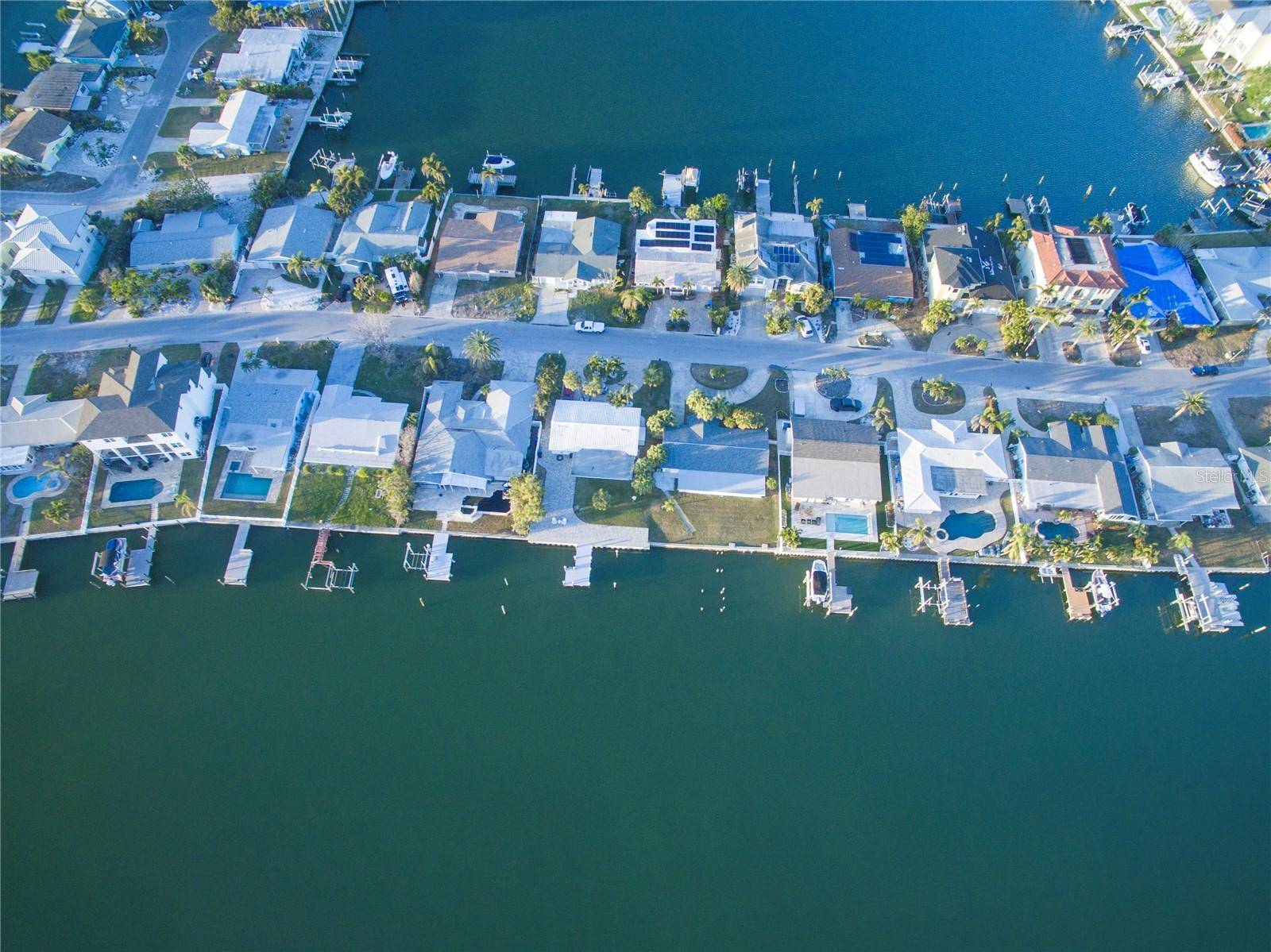 North Redington Beach, FL 33708,325 173RD AVE E
