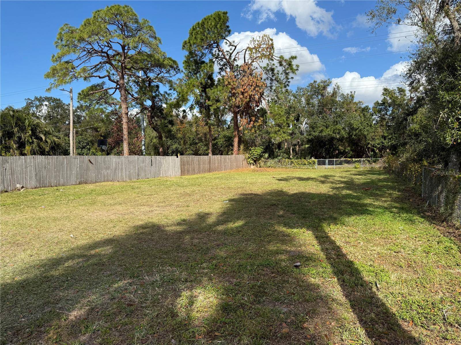 Tampa, FL 33615,10002 MEMORIAL HWY