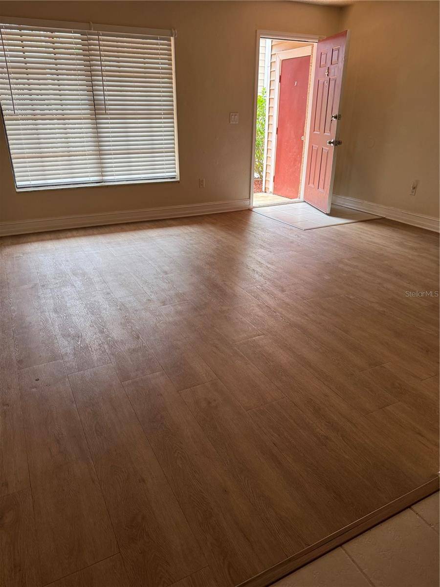 Land O Lakes, FL 34638,21038 VOYAGER BLVD #4
