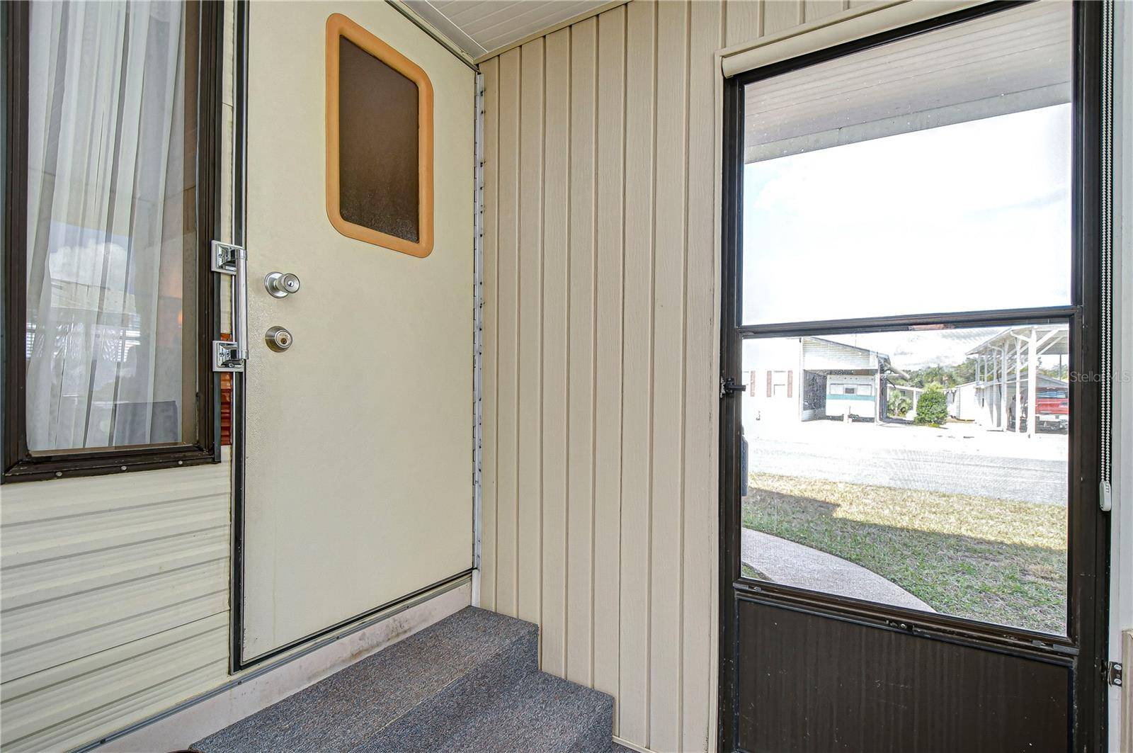 Zephyrhills, FL 33541,35216 DODIE DR