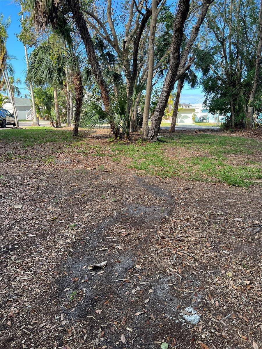 Indian Rocks Beach, FL 33785,418 12TH AVE