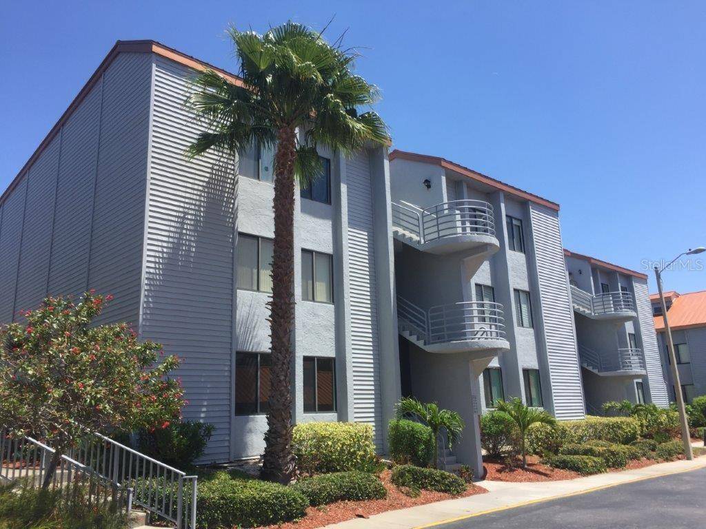 Saint Petersburg, FL 33715,557 PINELLAS BAYWAY S #201