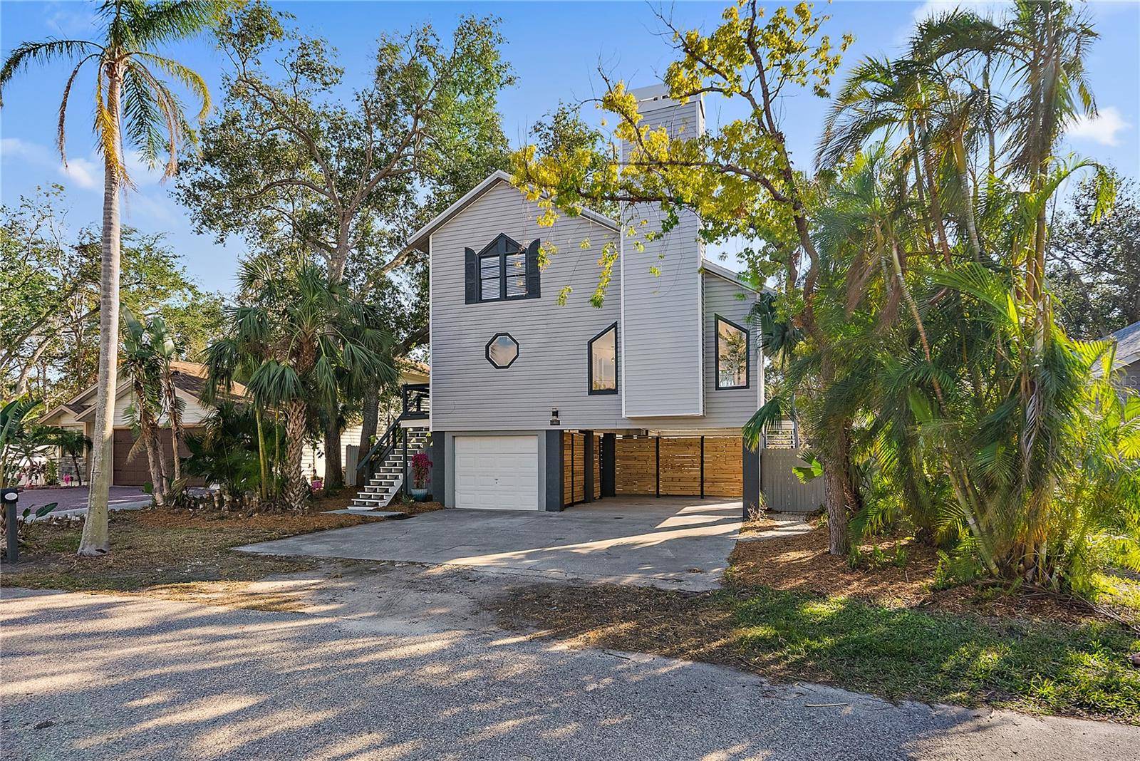 Seminole, FL 33776,13182 72ND TER