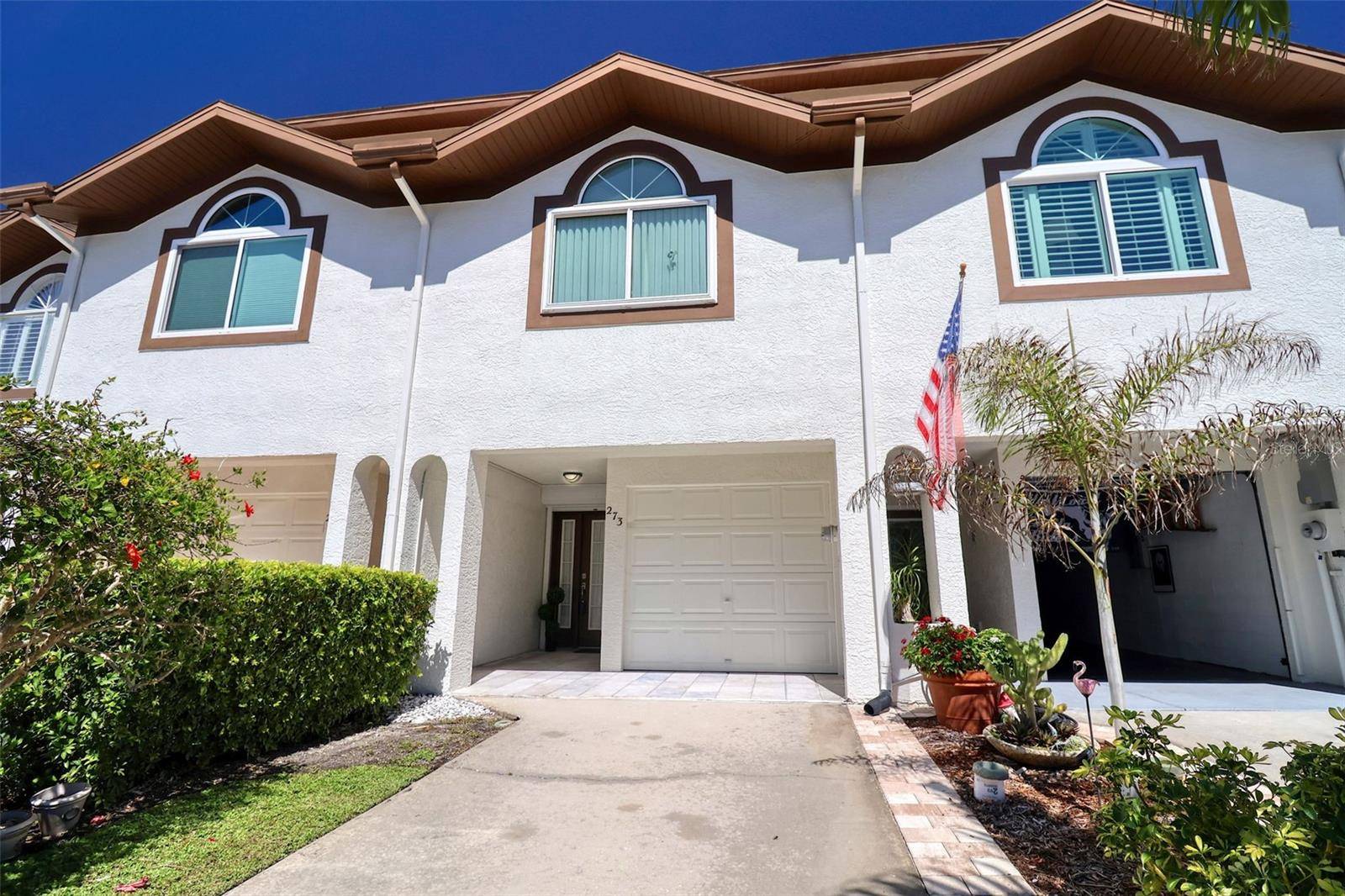 Tierra Verde, FL 33715,273 MADEIRA CIR