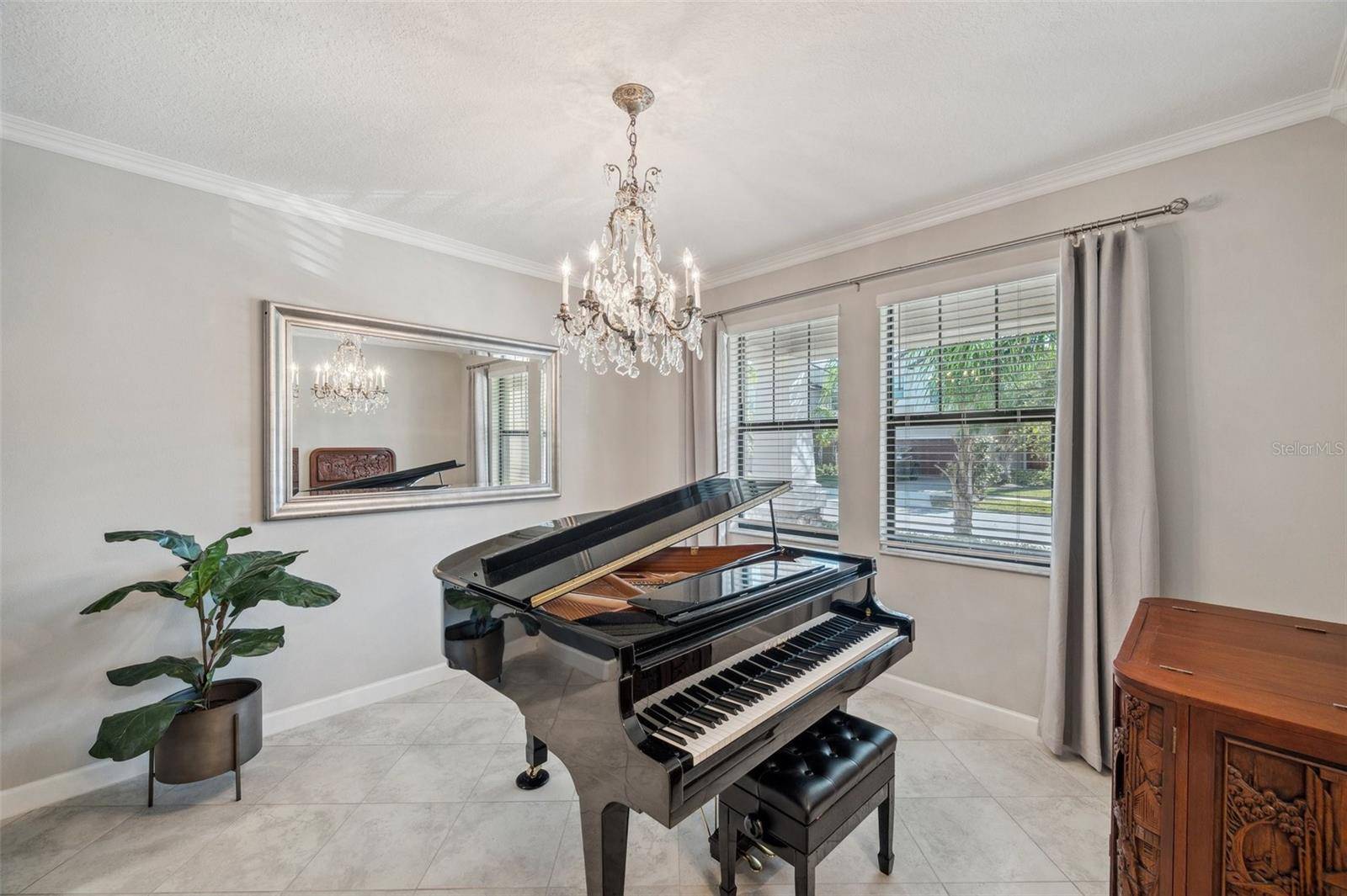 Ruskin, FL 33573,9928 IVORY DR