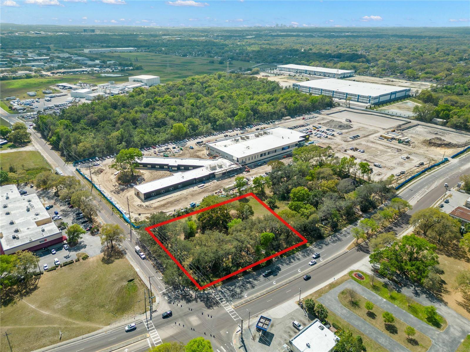 Tampa, FL 33637,8617 TEMPLE TERRACE HWY