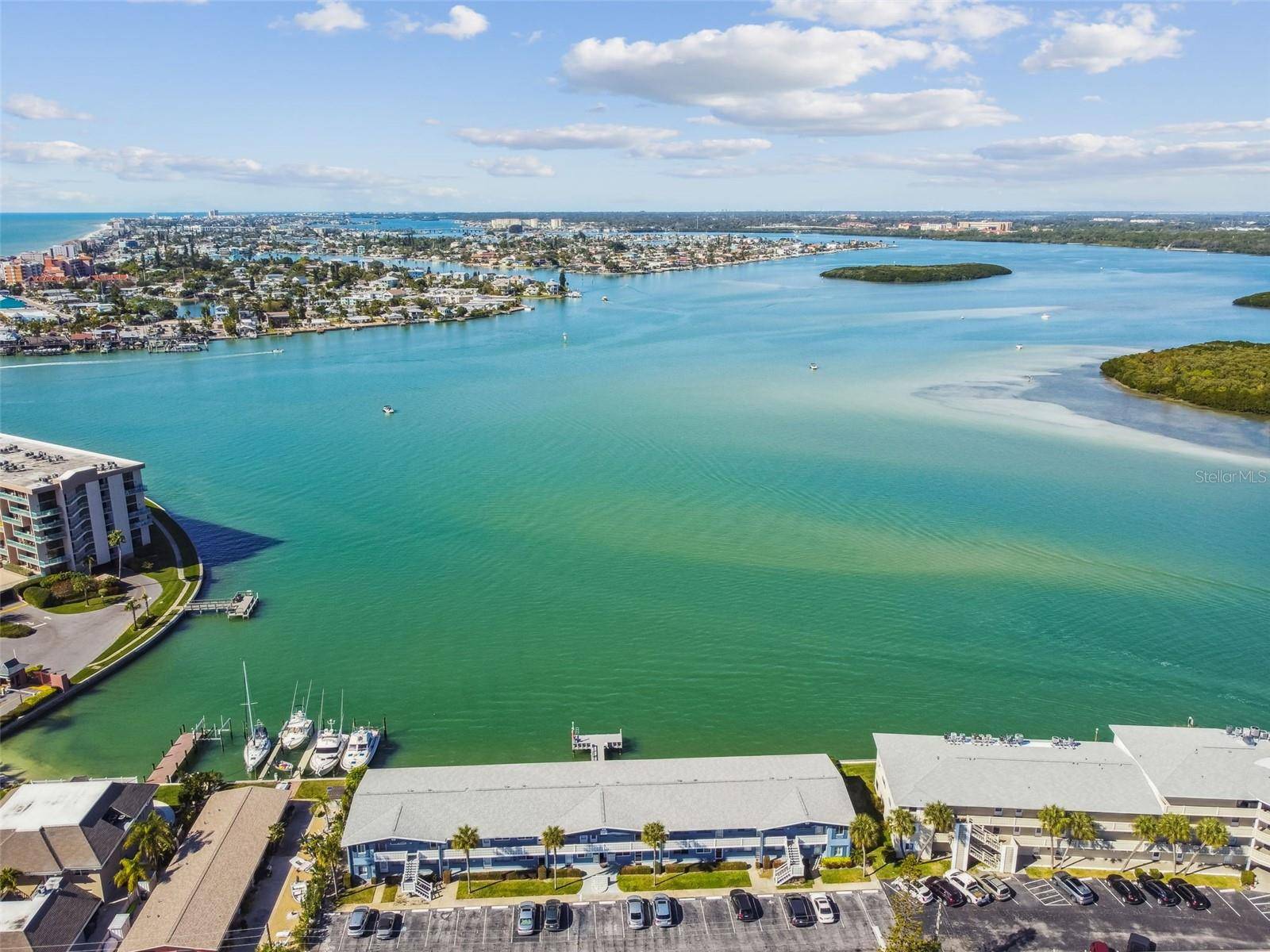 Treasure Island, FL 33706,250 126TH AVE #206