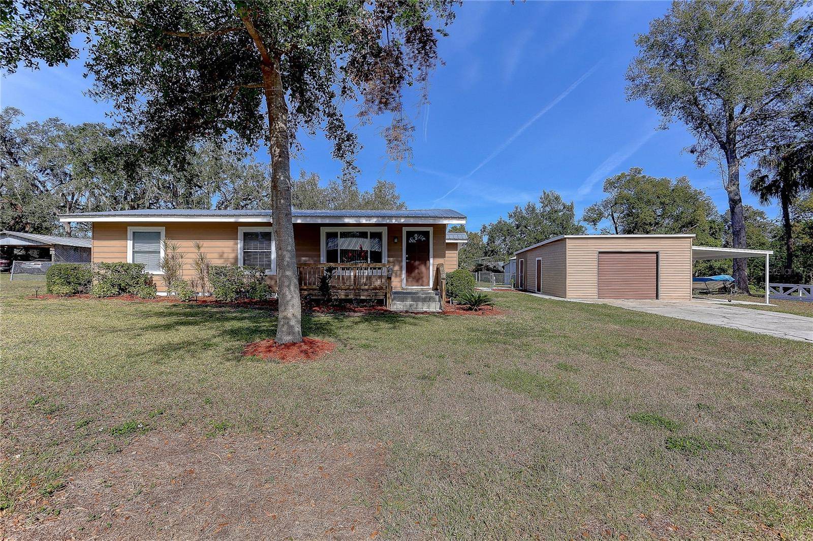 Seffner, FL 33584,408 TIGHE AVE