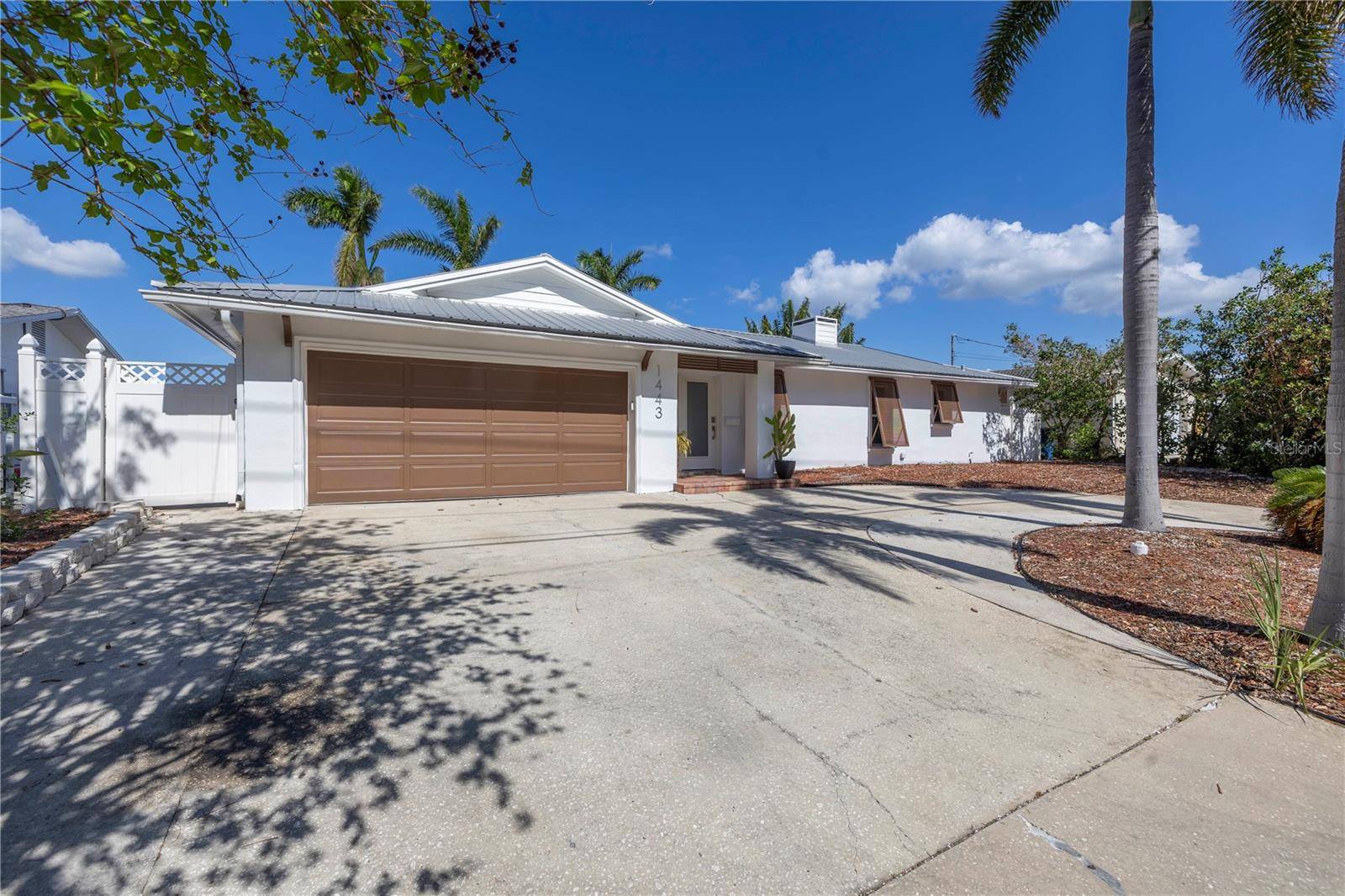 St Petersburg, FL 33703,1443 46TH AVE NE