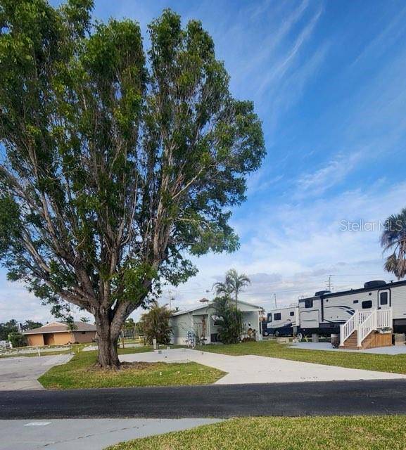 Fort Myers, FL 33908,19681 SUMMERLIN RD #540