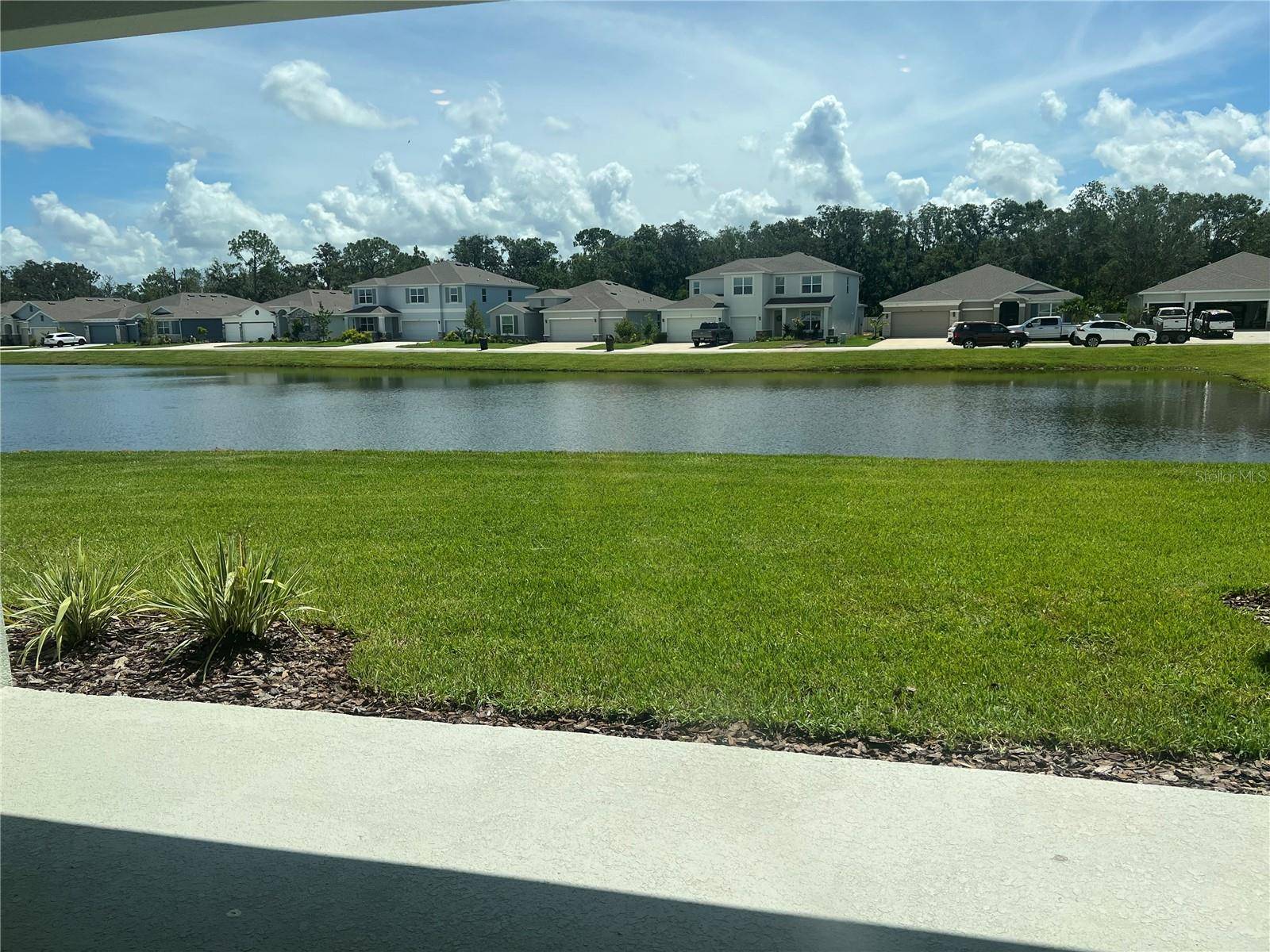 Bradenton, FL 34212,913 160TH LN E