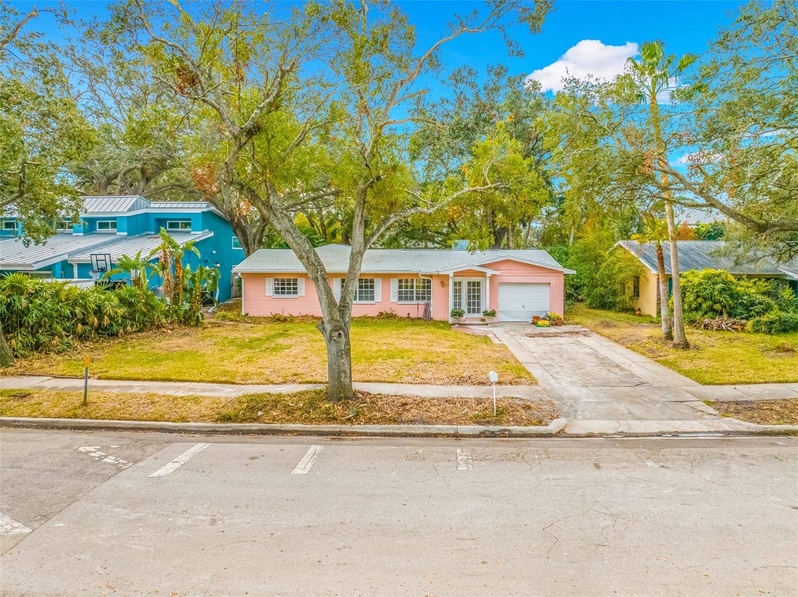 Tampa, FL 33629,4636 W LONGFELLOW AVE