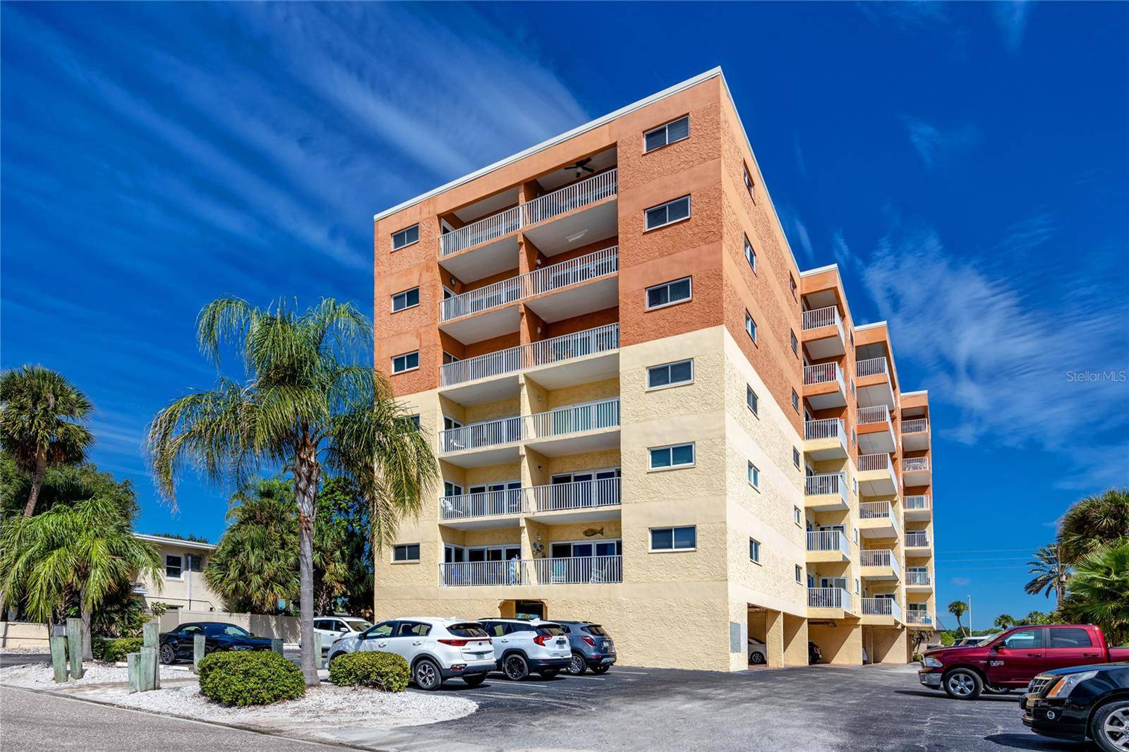 Redington Shores, FL 33708,18320 GULF BLVD #104