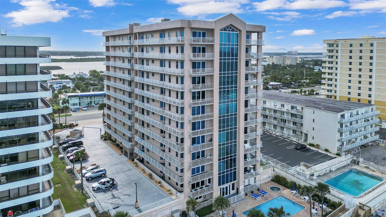 Daytona Beach Shores, FL 32118,3737 S ATLANTIC AVE #204