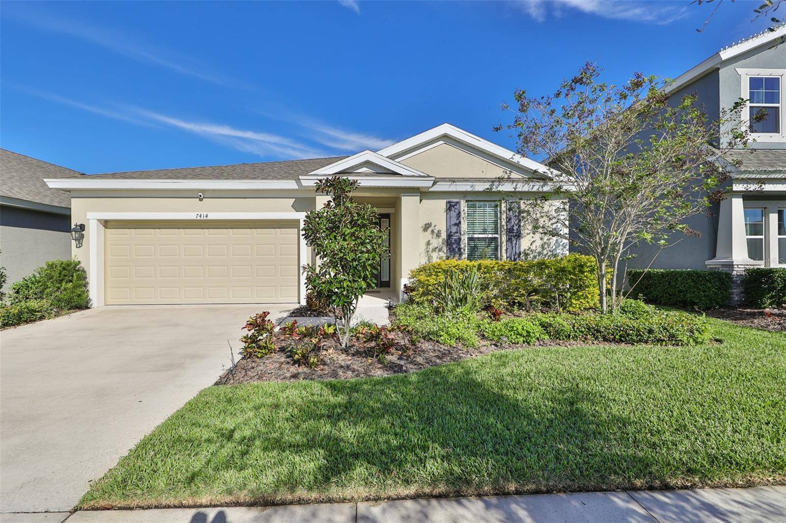 Apollo Beach, FL 33572,7414 SUNGOLD MEADOW CT