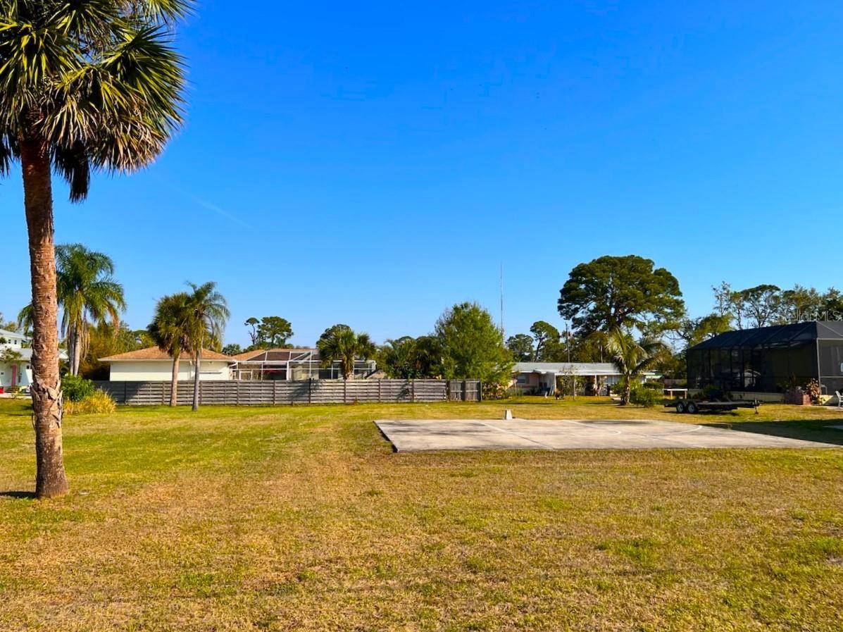 Nokomis, FL 34275,0 CHARLES DR