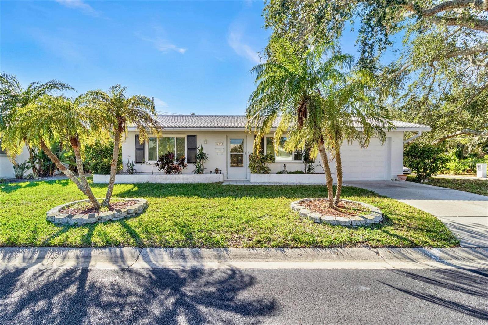 Seminole, FL 33776,14198 89TH AVE
