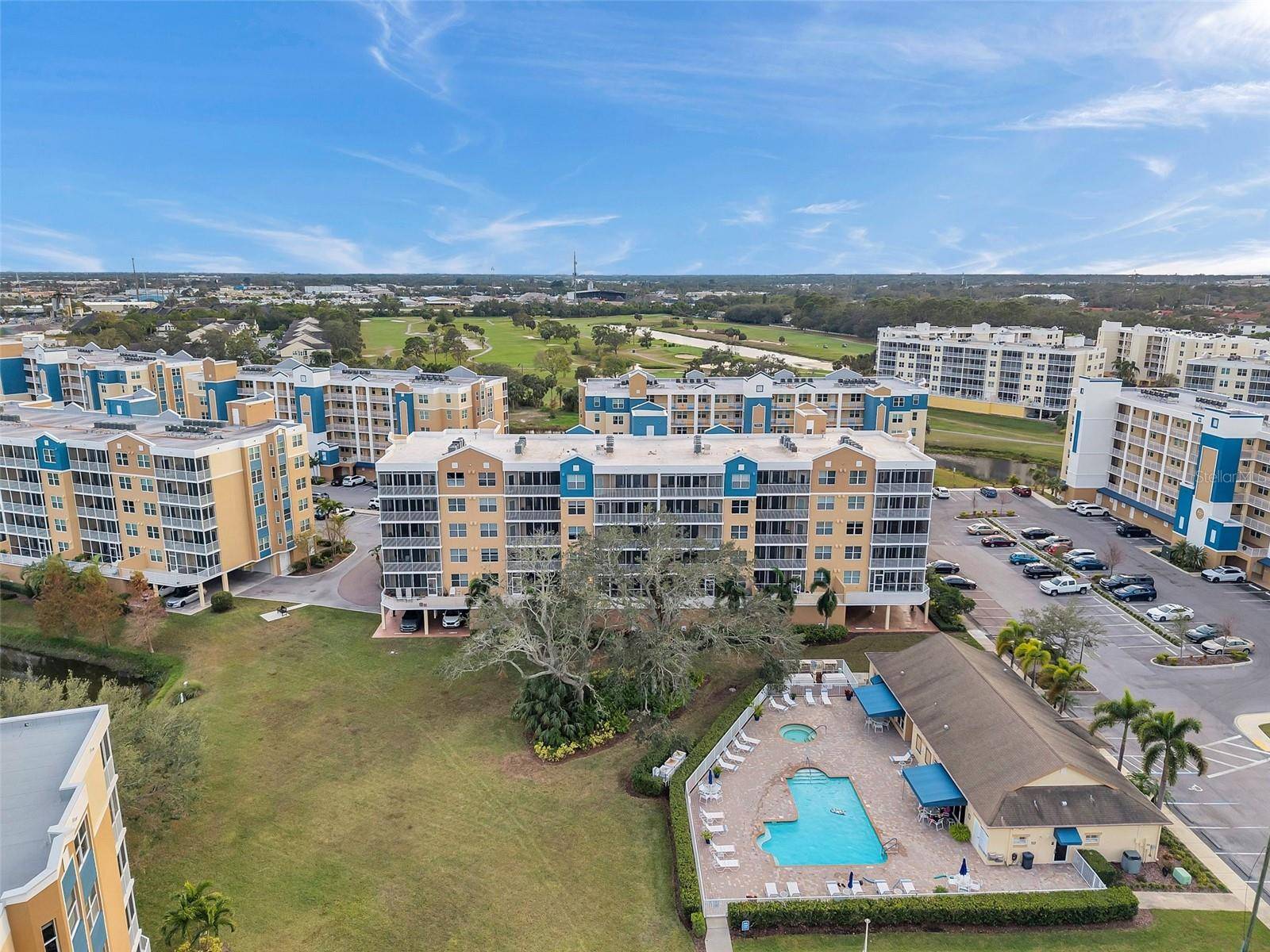 Largo, FL 33771,960 STARKEY RD #5301