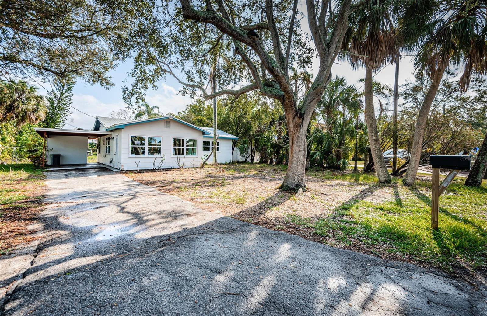 Palm Harbor, FL 34683,1820 SUTHERLAND DR W