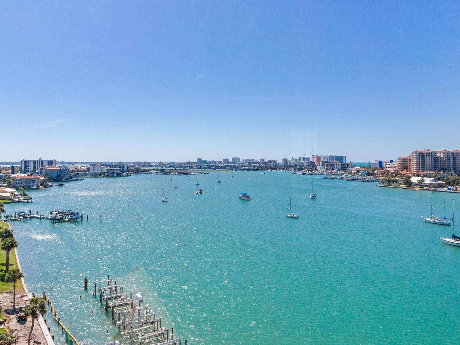 Clearwater Beach, FL 33767,660 ISLAND WAY #1005