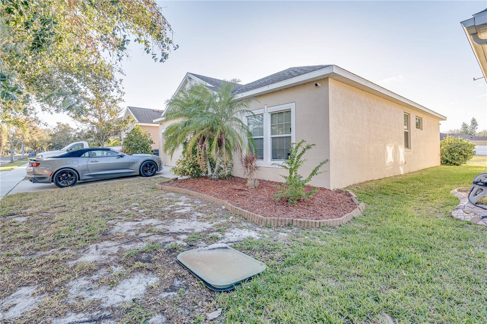 Ruskin, FL 33570,814 FERN LEAF DR