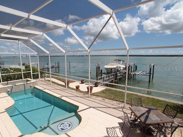 Clearwater Beach, FL 33767,202 SAND KEY ESTATES DR