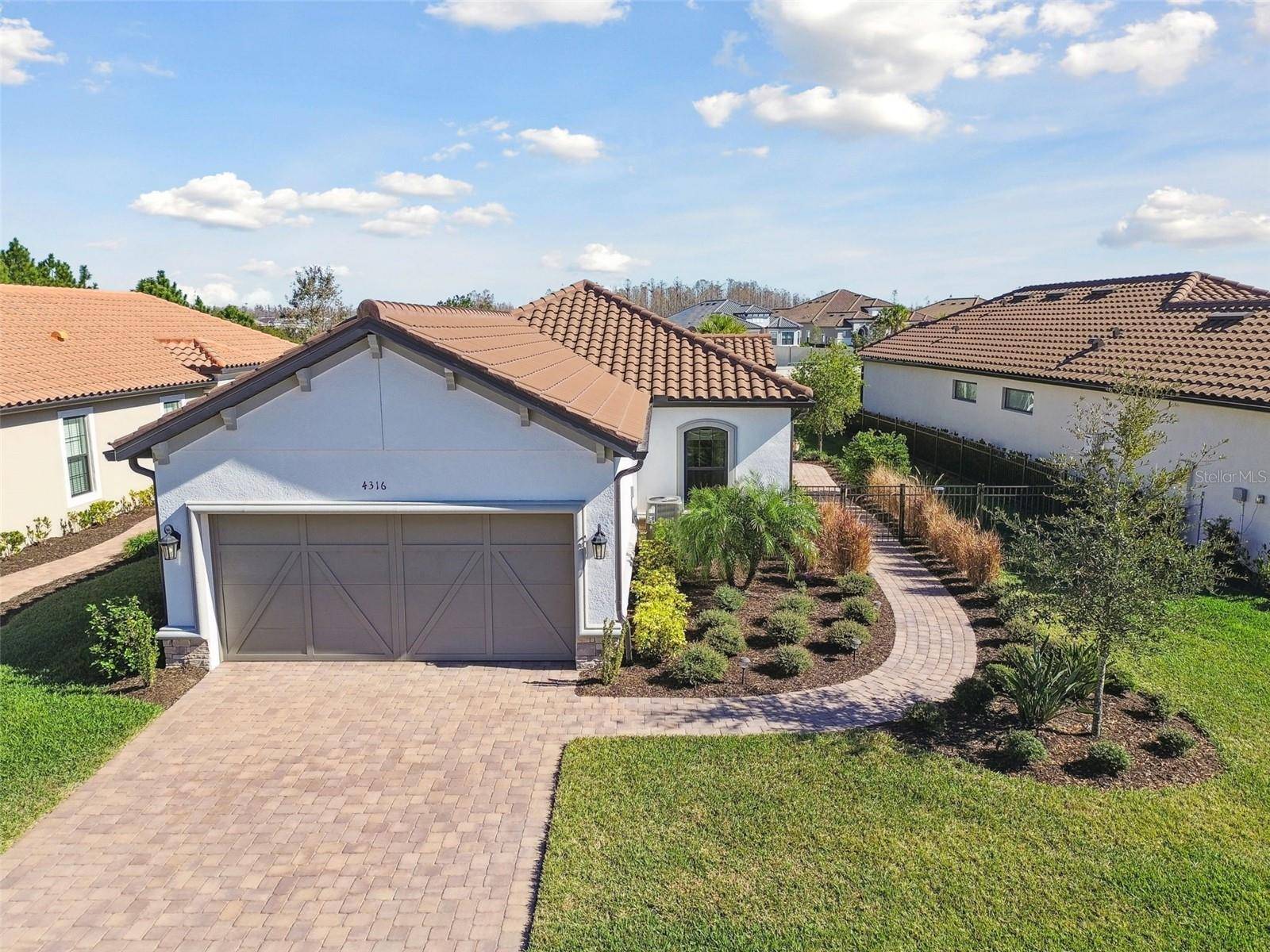 Wesley Chapel, FL 33543,4316 CAIROLI CT