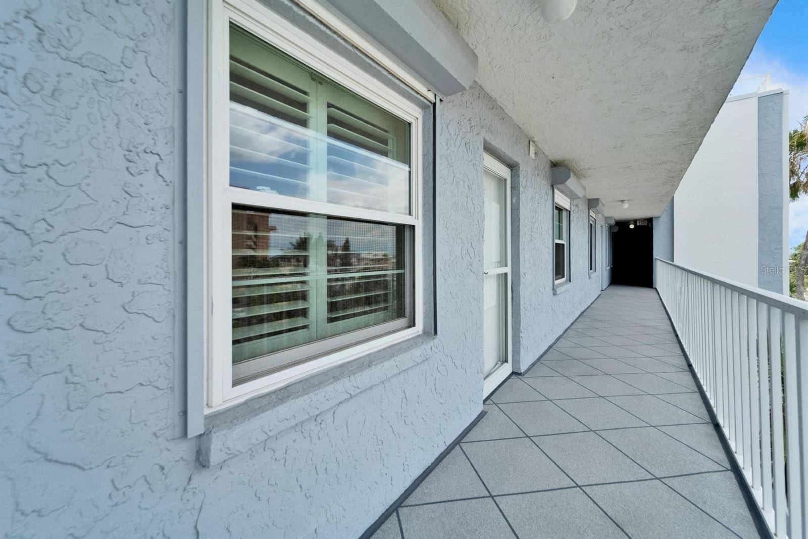 Redington Shores, FL 33708,18325 GULF BLVD #407