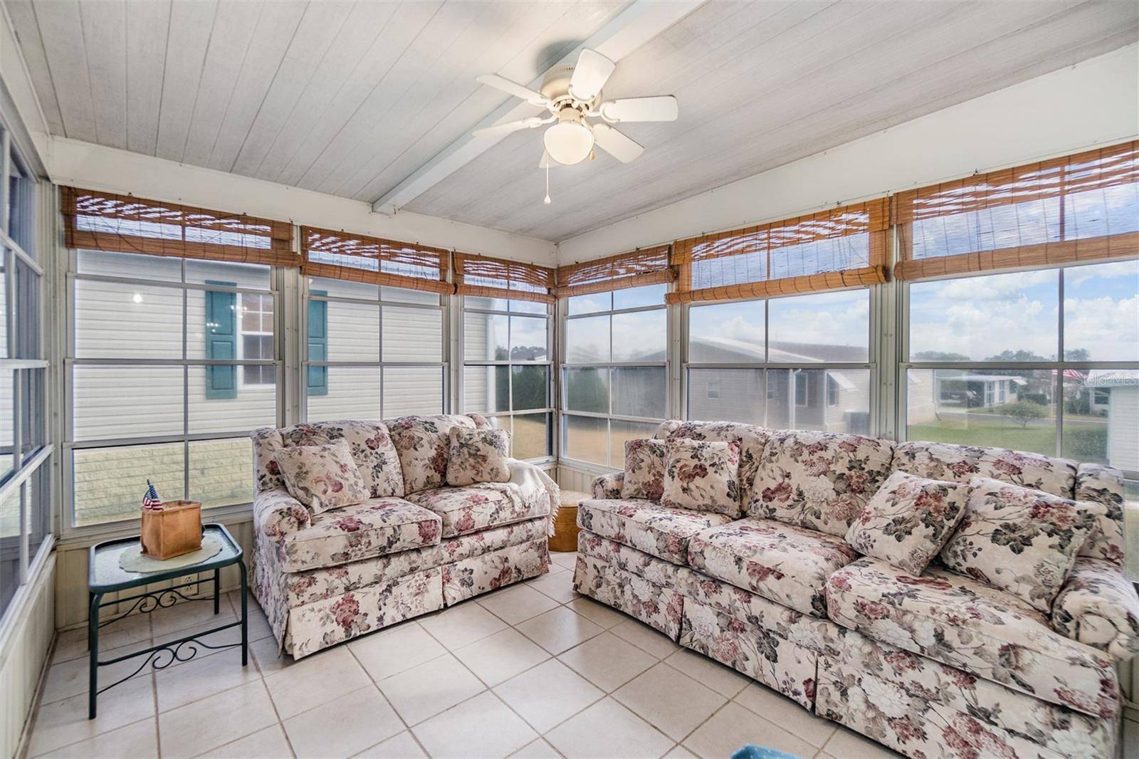 Zephyrhills, FL 33541,37538 NEW HORIZONS BLVD