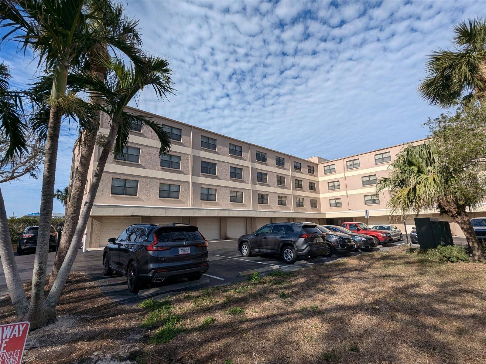 Treasure Island, FL 33706,12500 CAPRI CIR N #302