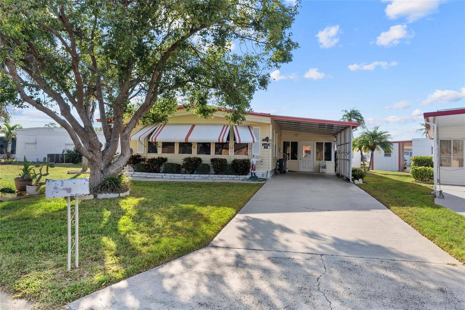 Largo, FL 33773,10170 106TH AVE #27