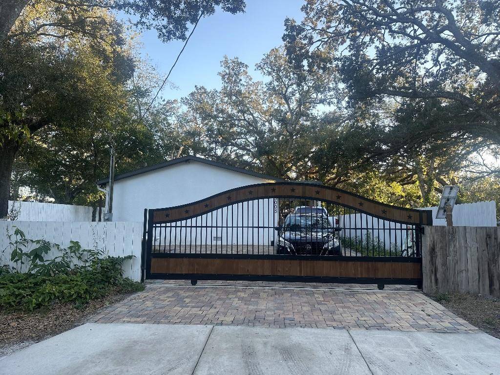 Lutz, FL 33559,3005 E 148TH AVE