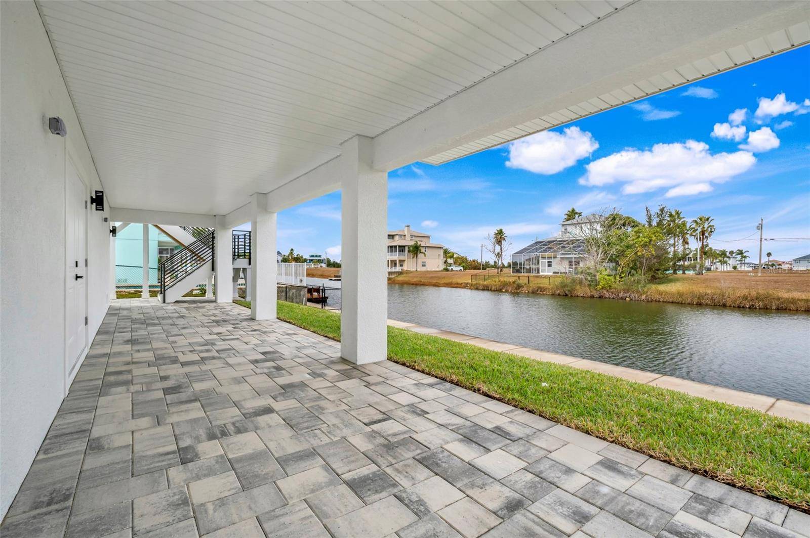 Hernando Beach, FL 34607,3431 PALOMETA DR