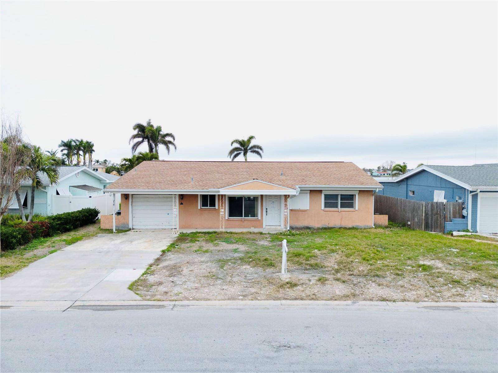 North Redington Beach, FL 33708,316 173RD AVE E