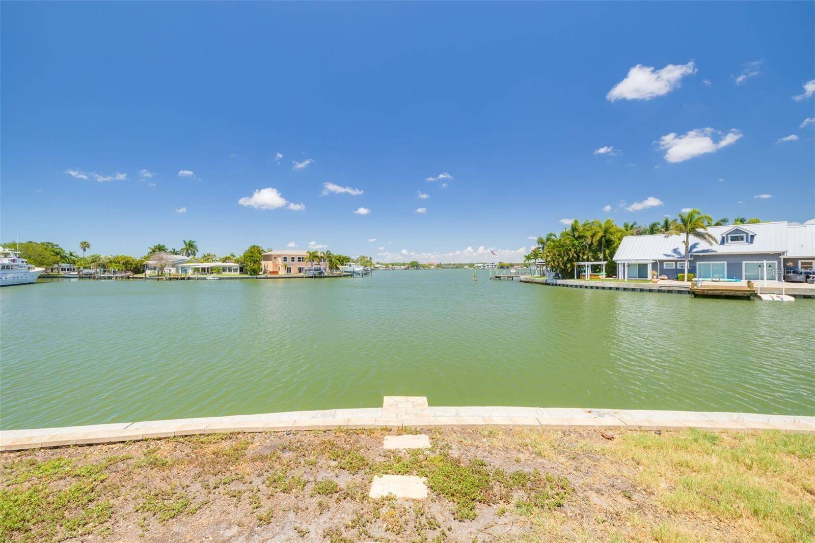 Redington Shores, FL 33708,17411 1ST ST E