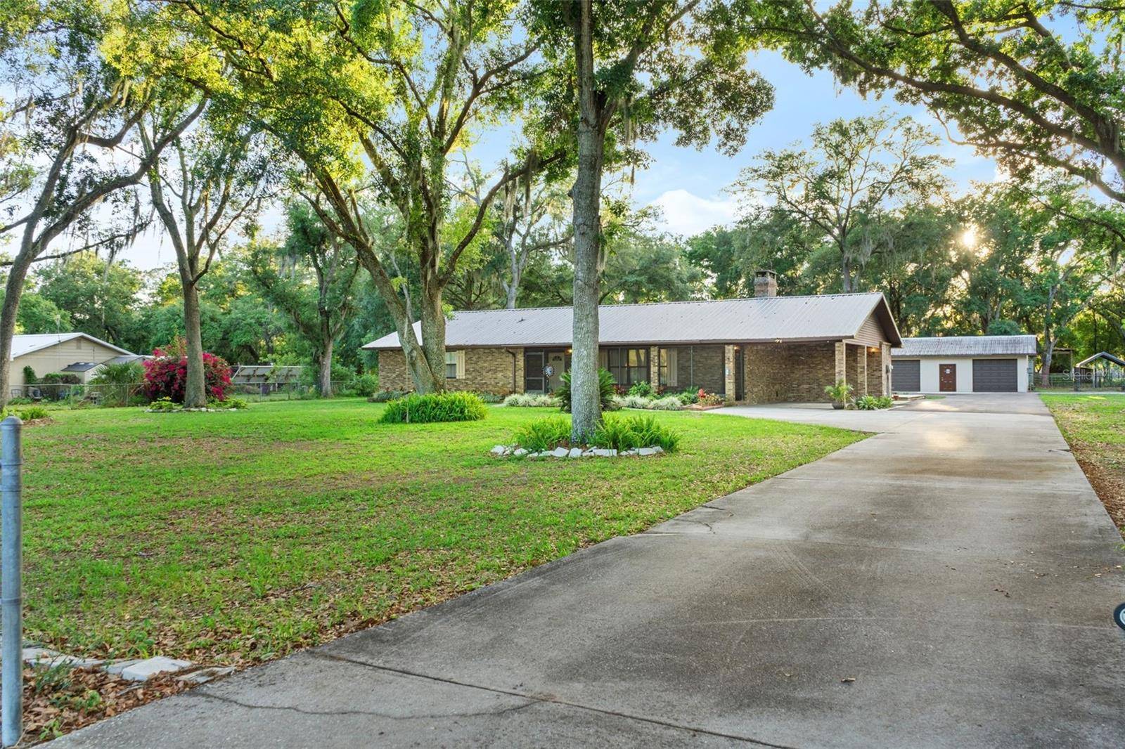Lakeland, FL 33810,1528 WALKER RD