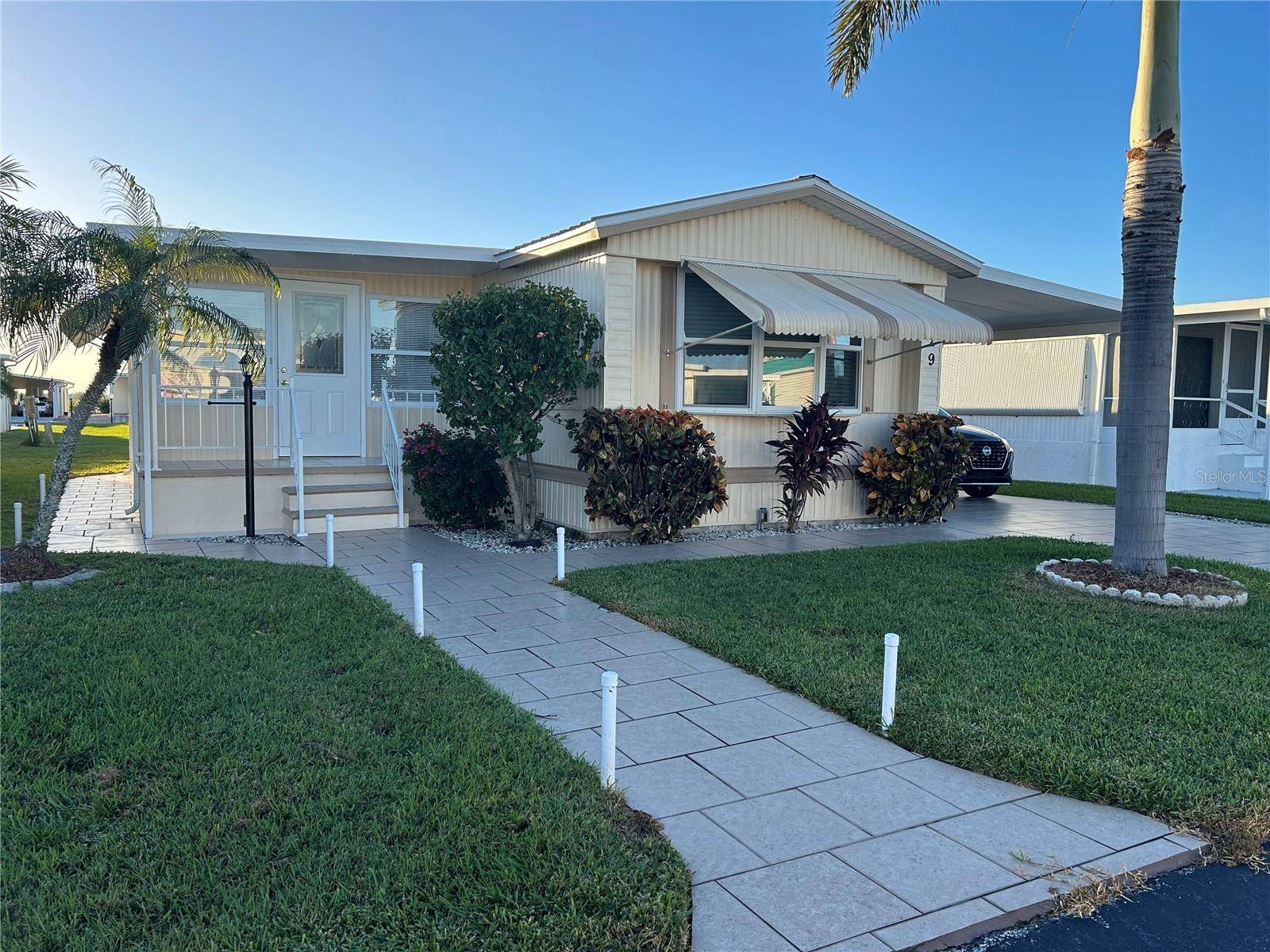 Okeechobee, FL 34974,1601 US HIGHWAY 441 SE #129