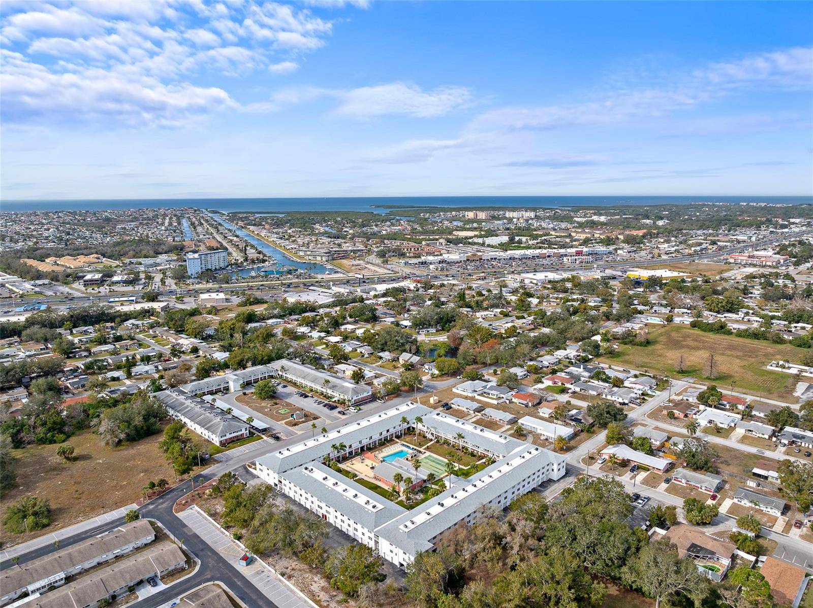 New Port Richey, FL 34652,4746 AZALEA DR #105C