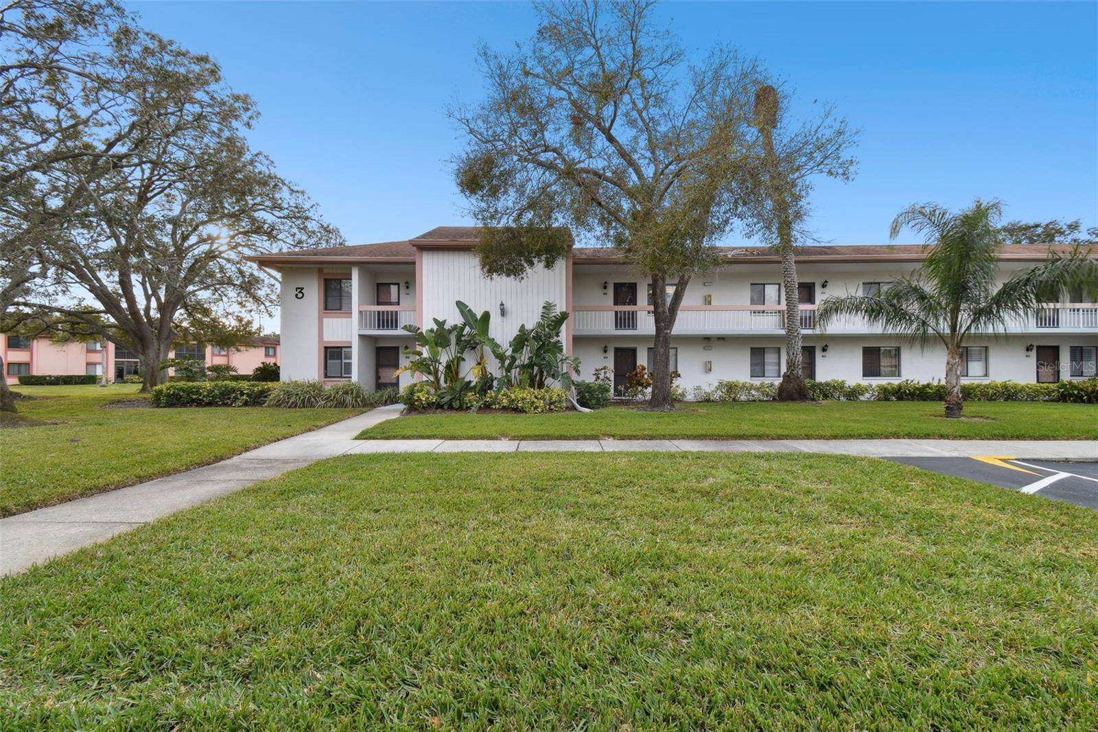Oldsmar, FL 34677,130 LAKEVIEW WAY #130