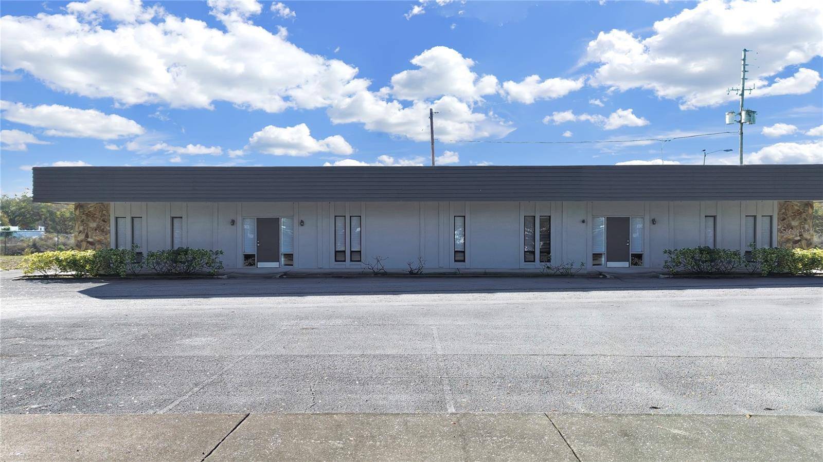 Largo, FL 33778,10333 SEMINOLE BLVD #13/14