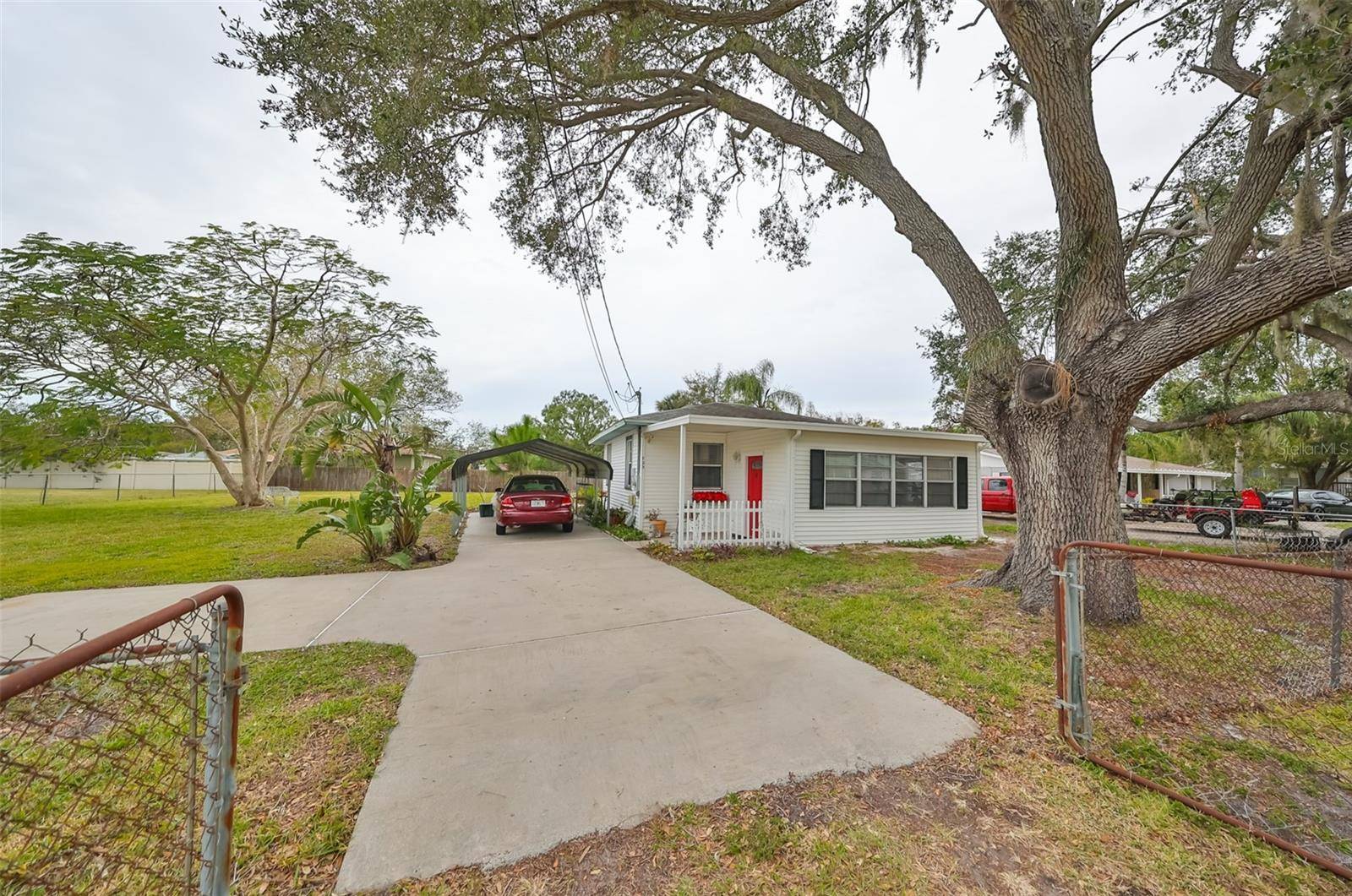 Ruskin, FL 33570,723 ORNELDA ST SW