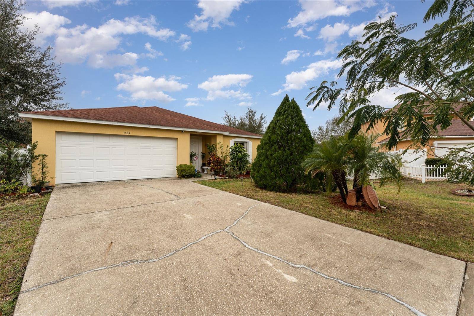 Poinciana, FL 34759,1504 FORT MEADE PL