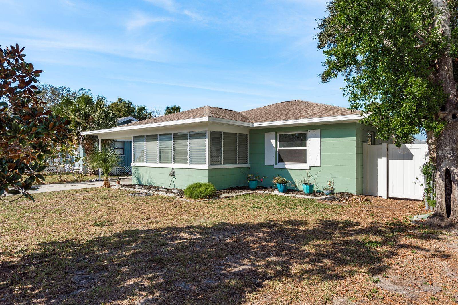 Dunedin, FL 34698,436 NORFOLK ST